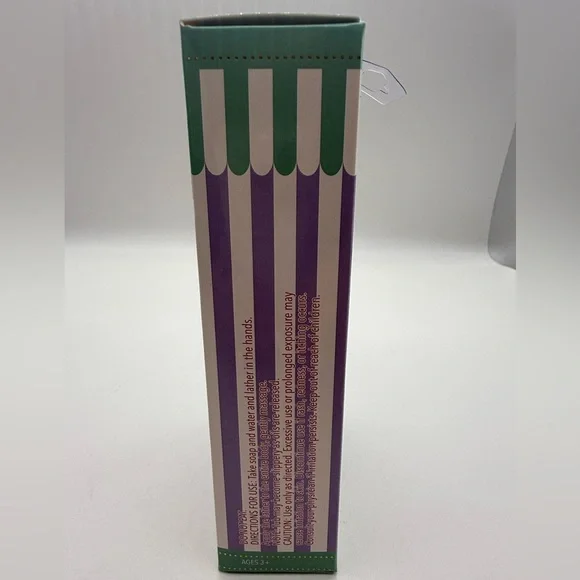 Cute Macaron Soap Gift Set 3 Pc Decorative Pastry Pistachio Soap Valentine Sweet - Picture 3 of 4